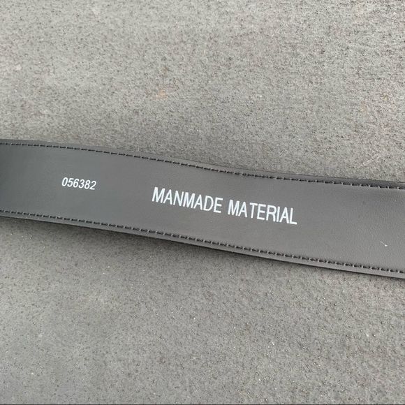 *SALE* Holographic Shape Shifting Belt LOL - Picture 10 of 12